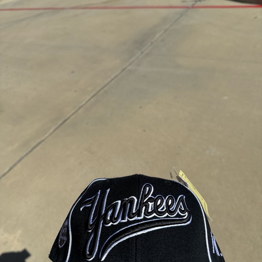 Black Yankees Cap w All Logos